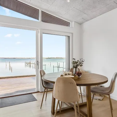 1 Bedroom Amazing In بيت للعطل Munkebo